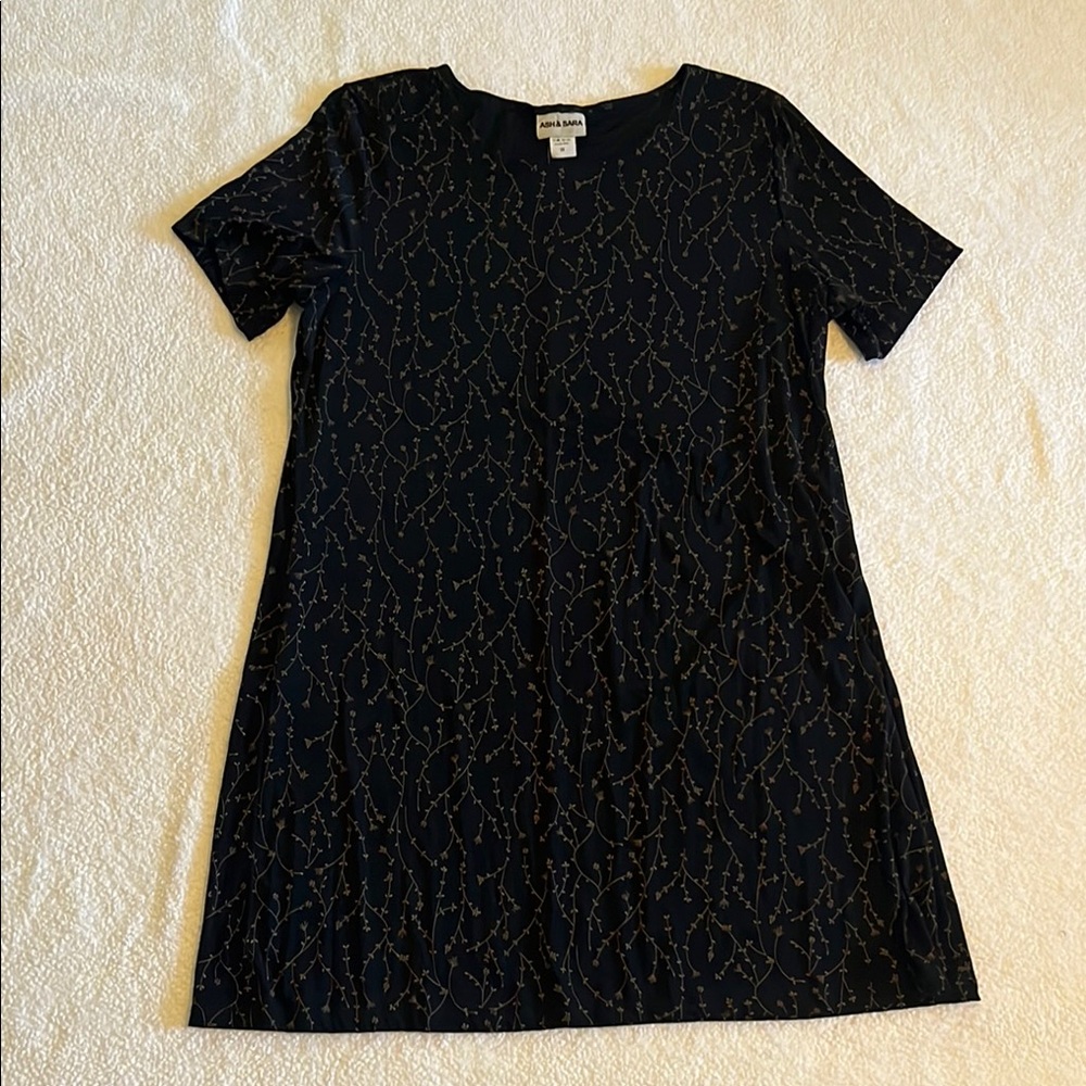 Ash & Sara Black Dress W/ Tan floral print size 3X .Made in USA, NWT